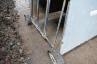 BATEMAN MOBILE IN LAMB CREEP FEEDER - 3