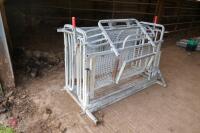 WM IRONWORKS SHEEP TURNOVER CRATE - 3