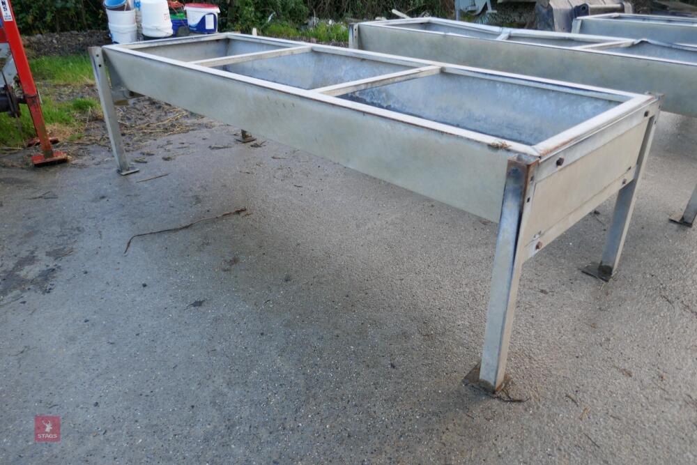BATEMAN FREESTANDING CATTLE FEED TROUGH