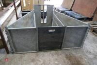 IAE GALVANISED LAMB ADOPTER - 7