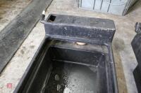 JFC PLASTIC SINGLE WATER TROUGH - 5