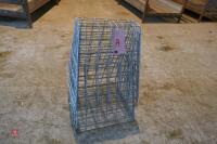 5 WIRE METAL SHEEP HAY RACKS