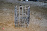 5 WIRE METAL SHEEP HAY RACKS - 4