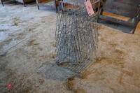 5 WIRE METAL SHEEP HAY RACKS - 7