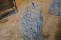 5 WIRE METAL SHEEP HAY RACKS - 9