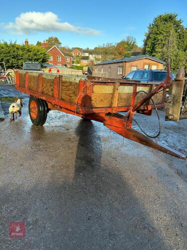 MASSEY FERGUSON TRAILER