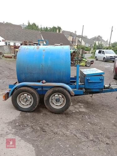 TWIN AXLE FUEL BOWSER