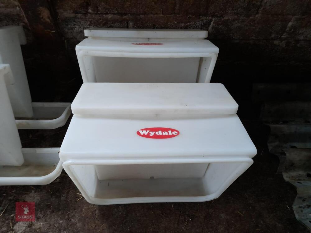 SMALL WYDALE CALF FEEDERS