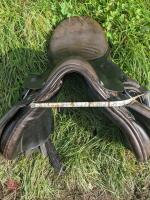 CHAMPION 16 1/2'' GP SADDLE - 2