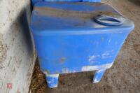 2 PAXTON PLASTIC WASH TROUGHS - 5