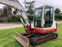 TAKEUCHI 145 DIGGER - 3