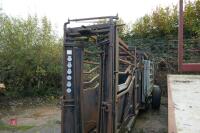 UNISTOCK MOBILE CATTLE HANDLING SYSTEM - 22