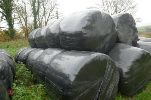 30 ROUND BALES OF DRY SILAGE(BIDS PER BALE)