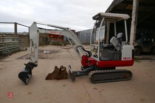 TAKEUCHUI TB016 MINI EXCAVATOR