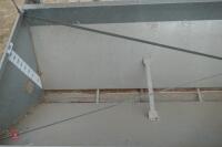 3 IN 1 ADVANTAGE FEEDER - 4