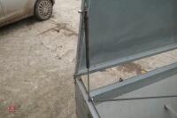 3 IN 1 ADVANTAGE FEEDER - 8