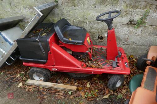 MTD PINTO RIDE ON LAWN MOWER (S/R)