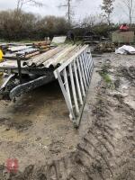 GALVANISED FEED BARRIER - 2