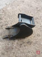 280MM DIGGER BUCKET - 2