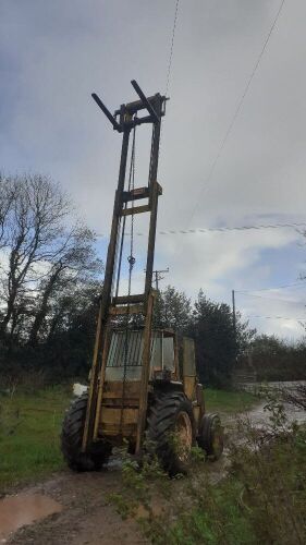 SANDERSON ROUGH TERRAIN FORKLIFT