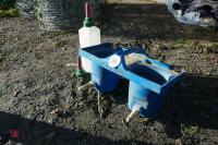 WYDALE 2 TEAT CALF FEEDER - 3