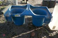 WYDALE 2 TEAT CALF FEEDER - 6