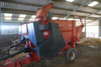 2005 KUHN 3560 TRAILED STRAW CHOPPER - 3