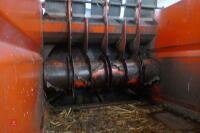 2005 KUHN 3560 TRAILED STRAW CHOPPER - 5