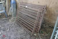 10 X 4'3'' METAL HURDLES - 3