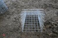 3 WIRE MESH SHEEP HOOK OVER HAY RACKS - 8