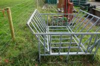 GALVANISED SQUARE SHEEP BALE FEEDER - 4