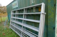 4 BATEMAN 10' GALVANISED CATTLE HURDLES - 10