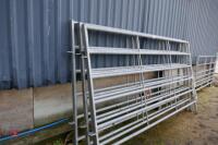 4 BATEMAN 10' GALVANISED CATTLE HURDLES - 3