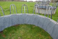 GALVANISED TOMBSTONE CATTLE FEEDER - 7