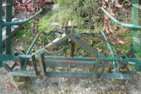 17' HYDRAULIC FOLDING CHAIN HARROWS - 11