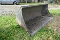 QUICKE 6' LOADER BUCKET - 5