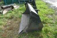 QUICKE 6' LOADER BUCKET - 13