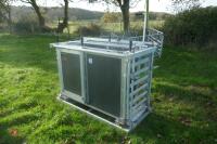 FARM IT 3000 SHEEP WEIGHER/CRUSH - 3