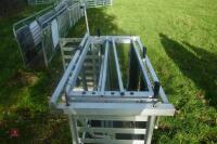 FARM IT 3000 SHEEP WEIGHER/CRUSH - 17