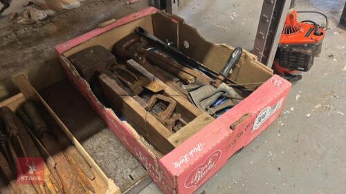 BOX OF HAND TOOLS