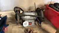 WICKES 240V BENCH GRINDER