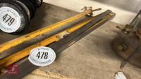 SPIRIT LEVEL, RULER + DRAIN PULLER - 3