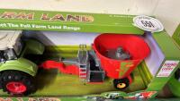 TRACTOR & MIXER WAGON C/W LIGHTS & SOUND - 2