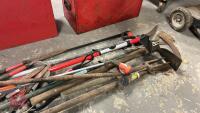 LARGE QTY OF GARDEN TOOLS - 3