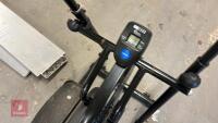 PRO FITNESS CROSS TRAINER - 6