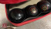 LAWN BOWLS & BAG - 3