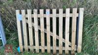 PAIR OF WOODEN GATES 1M X 1.4 M - 2