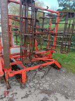 WOODS HYDRAULIC FOLDING CULTIVATOR - 15