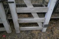 2 WOODEN MATCHING PEDESTRIAN GATES - 3