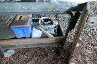 METAL TROLLEY & TOOLS (89)